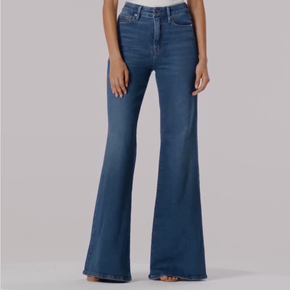 Good American Good Waist Plazzo Jeans